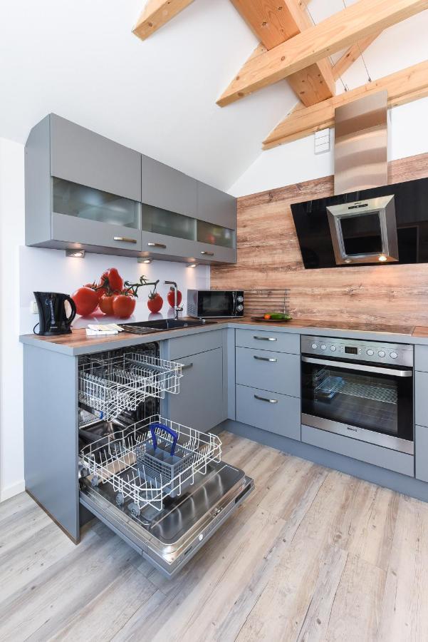 Jever-Ferienhaus Himmelsblick エクステリア 写真