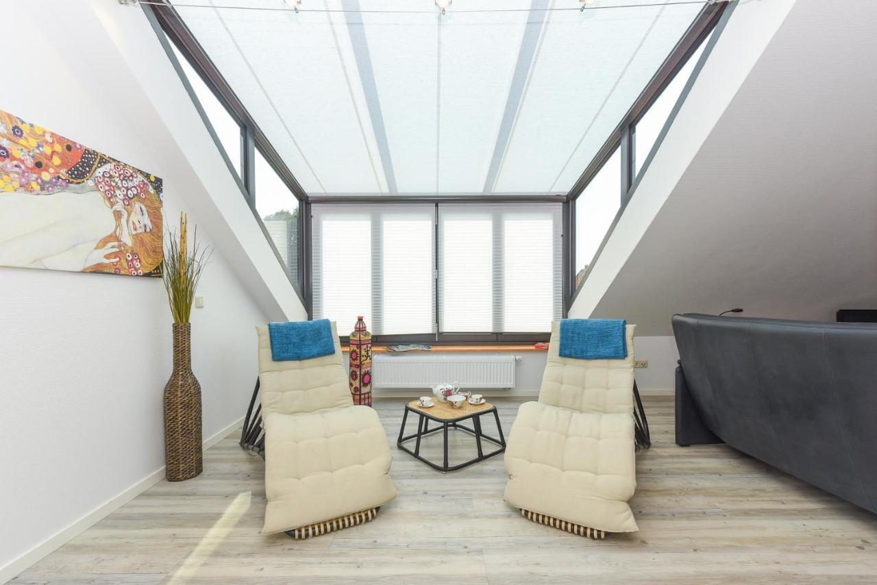 Jever-Ferienhaus Himmelsblick エクステリア 写真