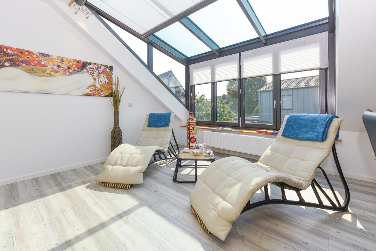 Jever-Ferienhaus Himmelsblick エクステリア 写真